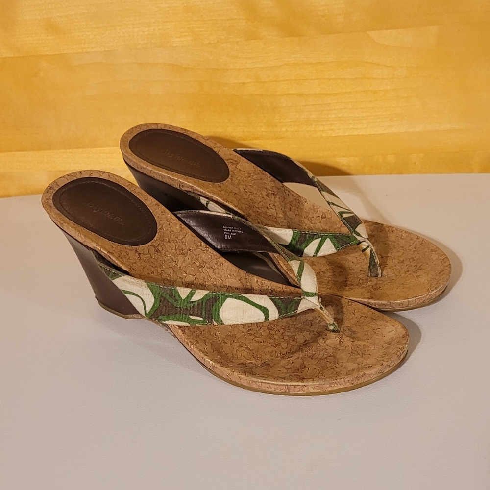 Style & Co Wedges Sz 8